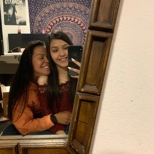 Meet your Posher, Cecelia